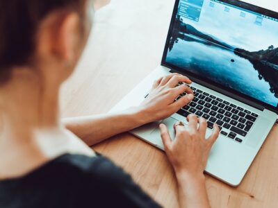 home office g3d916bc2e 640 Gestión auxiliar de documentación administrativa básica