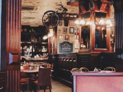 cafe 789635 1280 Camarero Servicio de Sala